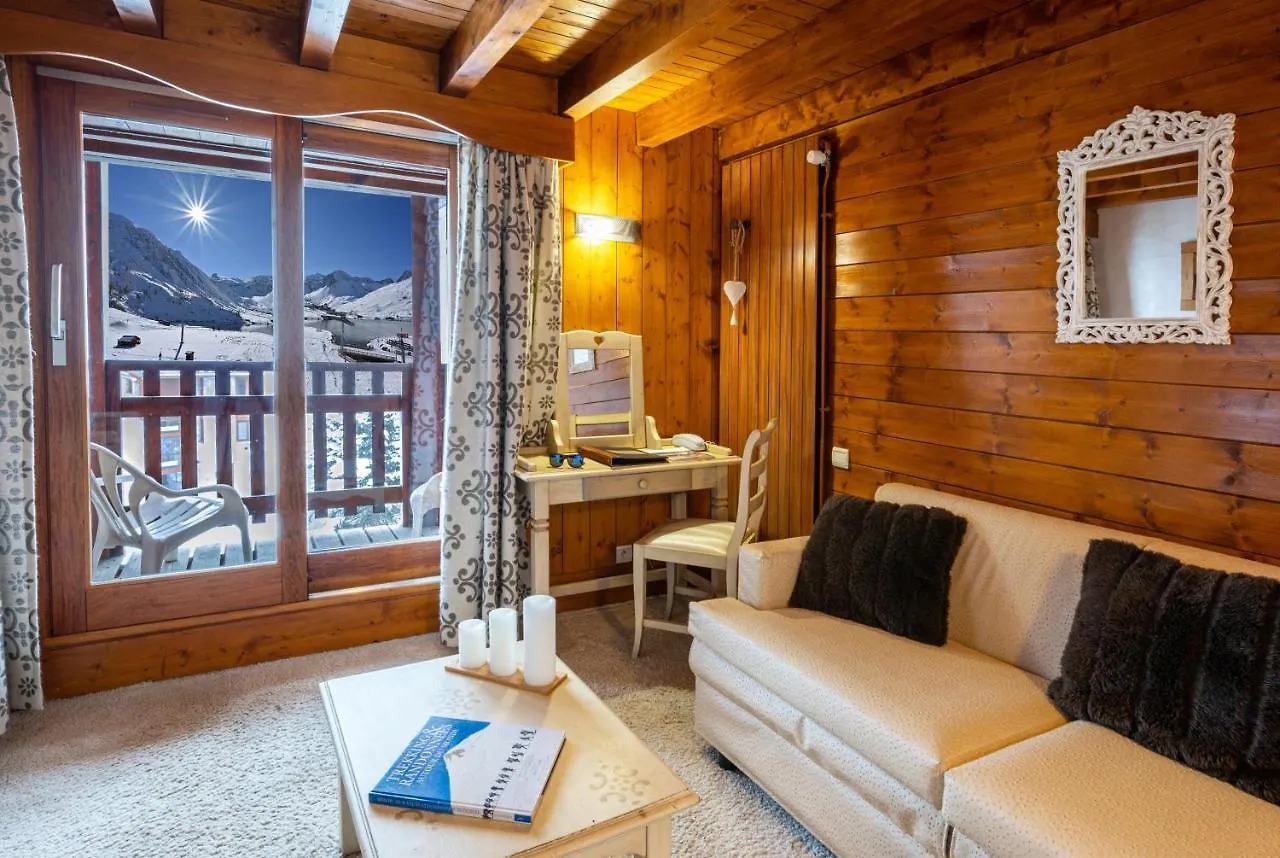 ****  Hotel Les Campanules By Les Etincelles Tignes France