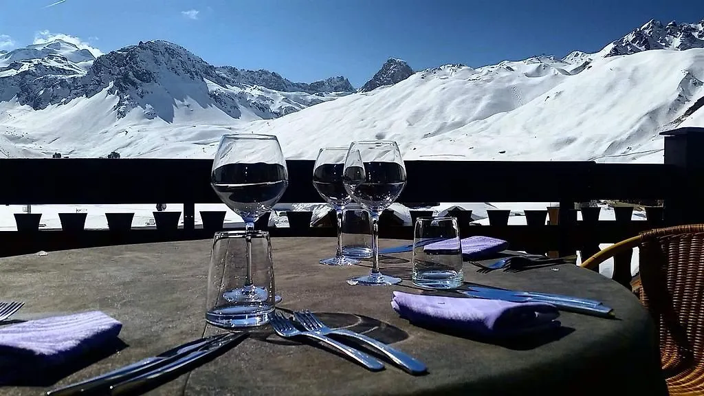 Hotel Les Campanules By Les Etincelles Tignes France
