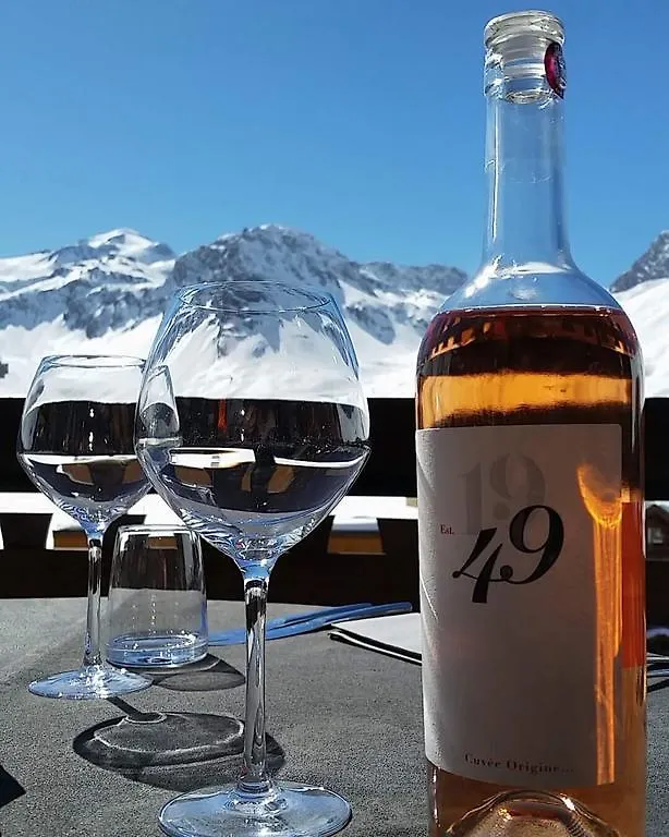 Hotel Les Campanules By Les Etincelles Tignes